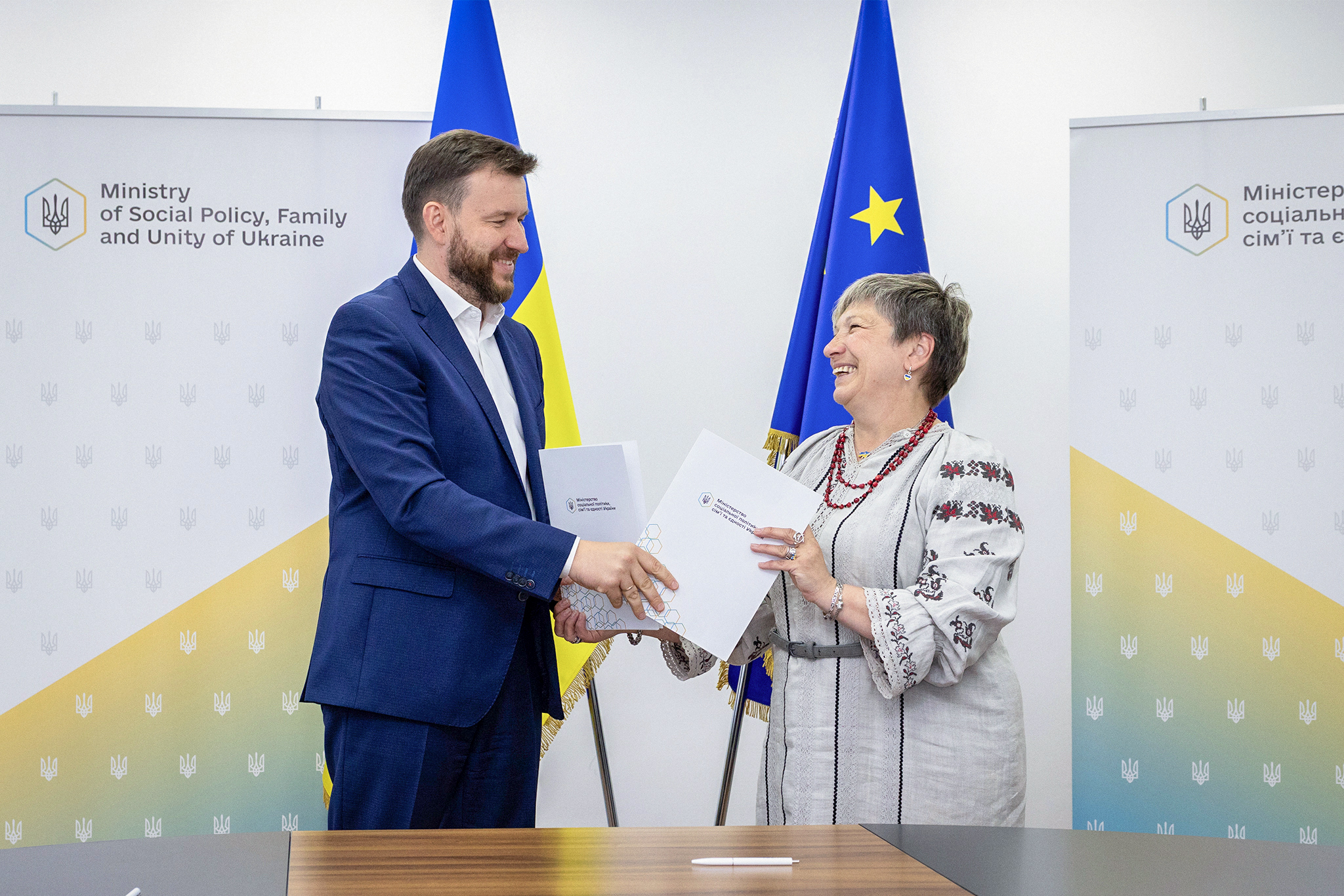 «Рокада» і Мінсоцполітики підписали меморандум задля посилення підтримки тих, хто вимушено залишив дім